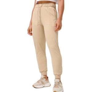 LULULEMON | Keep Moving High Waist Jogger in Trench